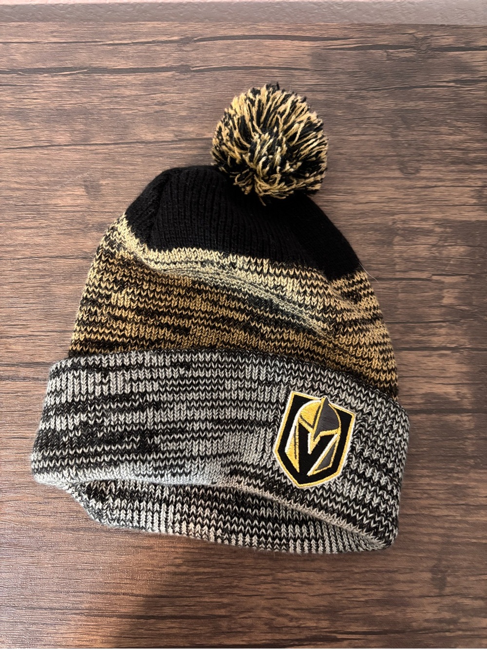Vegas Golden Knights beanie hat - Picture 1 of 3